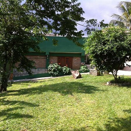 Bela Ilha Guest House Ilhabela Kültér fotó